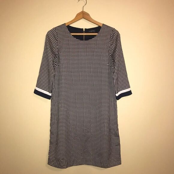 The Limited Dress With Belt - Picture 1 of 6